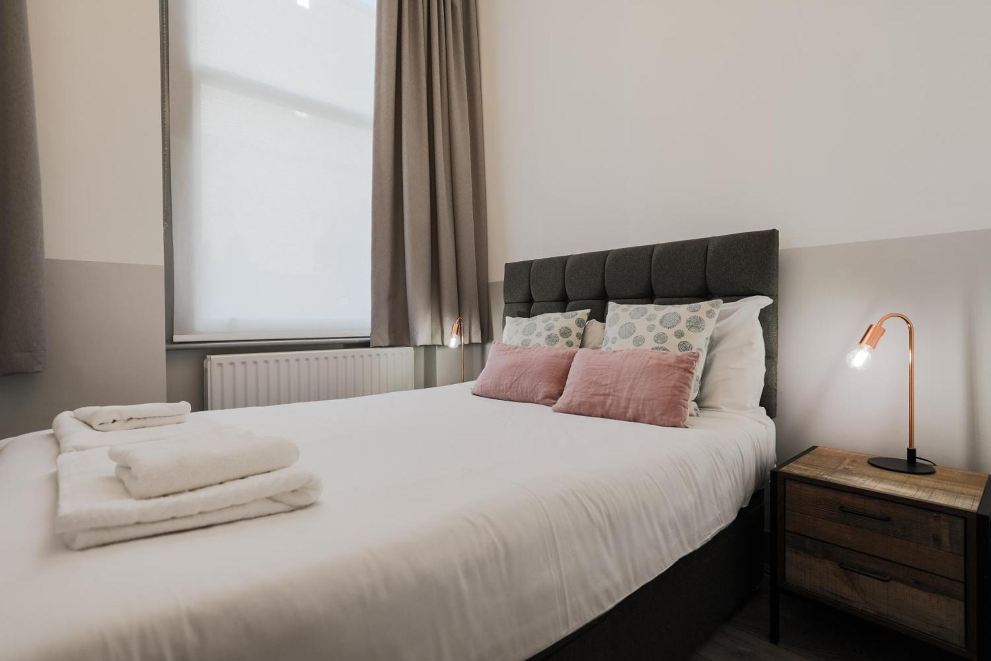 Modern Kensington Apartments Londres Habitación foto